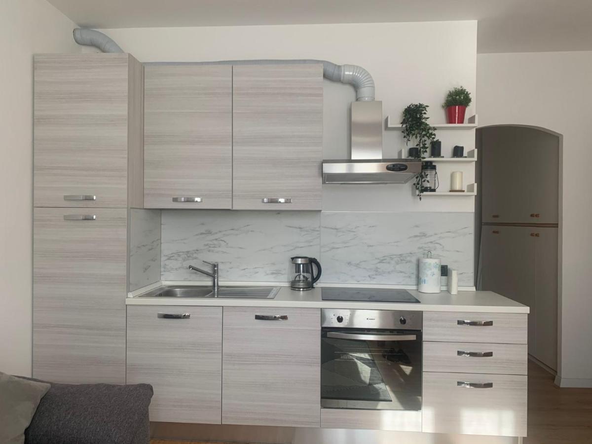 In Centro Ca' Leandro Vista Lago Lierna Ngoại thất bức ảnh