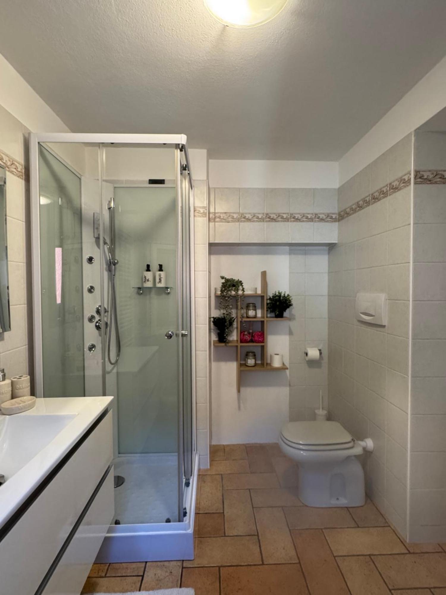 In Centro Ca' Leandro Vista Lago Lierna Ngoại thất bức ảnh